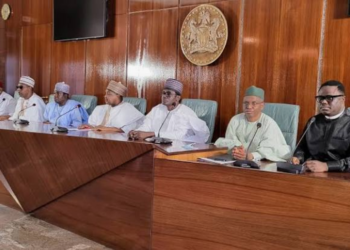 Dalilin da ya sa mu ka maida hankali wajen gina ayyukan raya ƙasa – Buhari