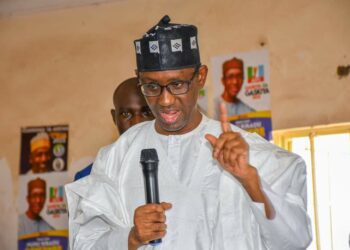 Idan Allah ya bani gwamnan Adamawa, duk ɗan jihar zai kwankwadi romon Dimokradiyyar da bai taba samun irin sa – Ribadu