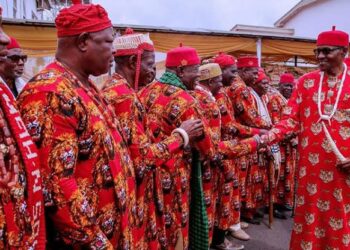 BUKATAR ƘUNGIYAR MASSOB KAFIN ZIYARAR BUHARI JIHAR EBONYI: A saki Nnamdi Kanu, a ba ƙabilar Igbo shugabancin ƙasa a 2023