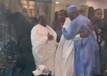 ZAƁEN FIDDA GWANI: Yadda Tambuwal ya firgita ‘yan takarar shugaban ƙasa kafin ya sanar ya janye wa Atiku