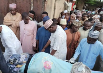 GAWAR MA BAI TSIRA BA: Yadda ƴan bindiga suka kusa sace gawar Ɗaliget a hanyar Abuja-Kaduna