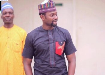 Mutane sun yi ta musulunta saboda karantarwar da ke kunshe a fim ɗin ‘Izzar So ‘ – Lawal Ahmad