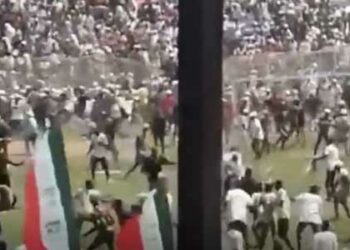BAYAN KAI WA PDP HARI A KADUNA: INEC ta aika wa shugabannin jam’iyyu sammacin gayyata