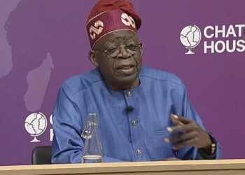 TINUBU A CHATHAM: Amsar kan ainihin shekarun sa, haihuwar sa, karatun sa da kuma tambayoyi shida waɗanda ya rataya amsar su a wuyan su El-Rufai
