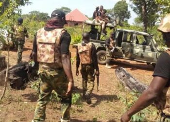 Sojoji sun  kashe Ƴan ta’adda 60, sun kama 50 a Arewa maso Yamma da Arewa ta Tsakiya cikin makonni uku