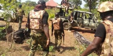 Sojoji sun  kashe Ƴan ta’adda 60, sun kama 50 a Arewa maso Yamma da Arewa ta Tsakiya cikin makonni uku