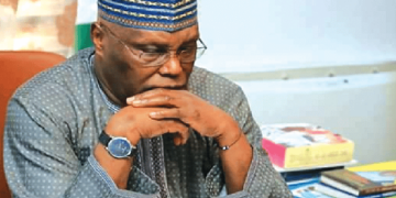 A gaggauta kama Atiku, a tsare shi a gidan yari sannan ya janye daga takarar shugaban kasa – APC