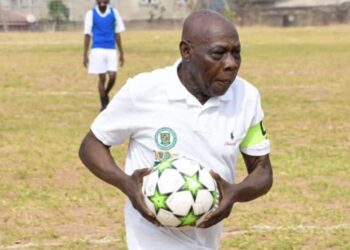 TSOHO MAI RAN ƘARFE: Obasanjo ya zura ƙwallaye uku a wasan sada zumuntar tsoffin ɗaliban sakandare
