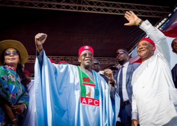 Ko ku zabe ni shugaban kasa, ko ku rika gani a na wataya wa ban da ku a Najeriya – Tinubu ga Igbo