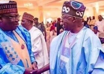 SIYASAR YOBE: Sanata Lawan ya yi wa Tinubu alƙawarin ƙuri’un Yobe arankatakaf
