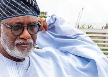 GARGAƊI GA BUHARI: ‘Ƙaƙudubar ƙarancin kuɗi na yi wa zaɓen 2023 da dimokraɗiyya babbar barazana’ – Akeredolu