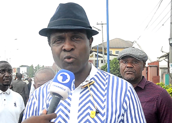 KUKAN ƊAN TAKARAR GWAMNA: ‘Yadda ‘yan gada-gadar PDP su ka gaggaura min mari a Ofishin INEC’