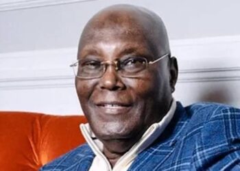 BAKI ABIN MAGANA: Kotu ta ci tarar tsohon Ministan Buhari, saboda ya yi wa Atiku sharri, ƙage da yarfe