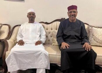 JUYIN MULKIN NIJAR: Magoya bayan Bazoum sun afka wa Ofishin Jakadancin Faransa, shi kuma Bazoum ya gana da Shugaban Chadi