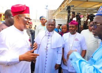 Wike zai rangaɗa wa Babban Masallacin Abuja ƙasaitacciyar kwalliya, zai ƙayata Babban Cocin Abuja