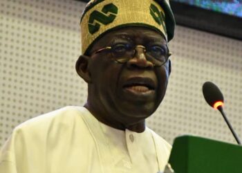 KASAFIN NAIRA TIRILIYAN 27.5 NA 2024: ‘Za a ciwo bashin Naira tiriliyan 8.83 domin cike giɓin haƙoran kasafin’ – Tinubu