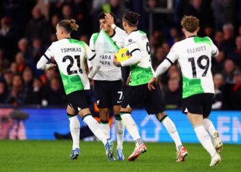 Saura ƙiris Liverpool ta zubda abin faɗi a wasan Premier League na ranar Lahadi