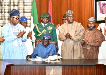 Tinubu ya rattaba hannu kan kasafin kudin 2024