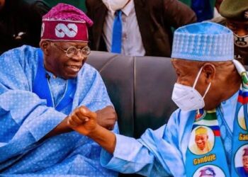 Masu kwaɗayin kujerar shugabancin Najeriya su ɗau kaddara, kujera dai ta Tinubu ce har bayan 2027 – Ganduje