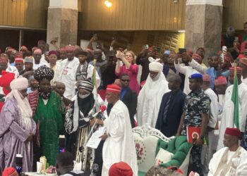 KALLO YA KOMA KANO: Shamaki, Ɗanrimi sun dira Gidan Gwamnatin Kano tare Sarki Muhammadu Sanusi II