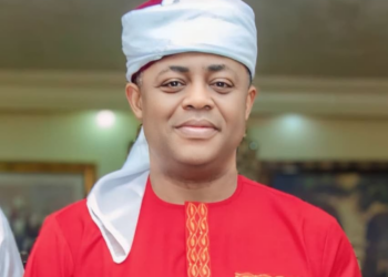 KAICON KI AMURKA: Shin wani irin zautuwa da bori ne suka hau kan ƴar lelen duniya, abar ƙaunar duniya, Kasar Amurka? Daga Femi Fani-Kayode