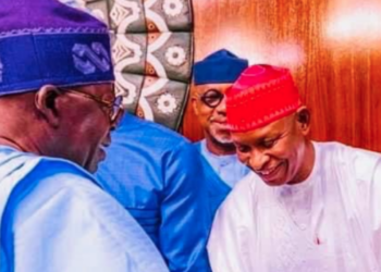 NOMA TUSHEN ARZIKI: Gwamna Yusuf ya yaba wa Tinubu kan gudummawar takin zamani lodin mota 70 da ya ba manoman Kano