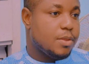 Gwamnatin Jigawa ta dakatar da Kwamishinan da ake zargi da ya yin lalata da matar aure a wani kangon gini