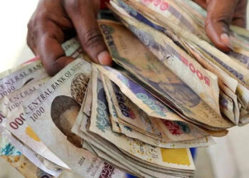 Babu wa’adin kashe tsoffin takardun kudi na Naira – CBN