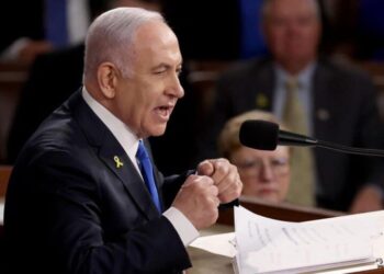 GAZA: Shugaban Isra’ila Netanyahu, ya yi Alla-wadai da kiran a haramta ba shi makamai da shugaban Faransa ya yi