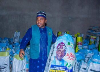 SHINKAFAR TALLAFIN TINUBU: An fallasa wurin da ake canja buhunansu ana siyarwa maimakon rabawa talakawa a Kano