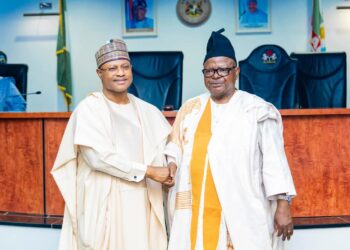 Dalilin da ya sa na maido wa basaraken da El-Rufa’i ya tuɓe wa rawani, Jonathan Zamuna, sarautarsa – Uba Sani