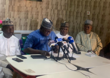 RIKICIN MAJALISAR DOKOKI: Ƴan majalisun Zamfara da aka dakatar sun kai kokensu gaban majalisar ƙasa