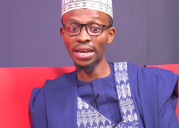 Tsakanin El-Rufai Da Uba: Aure ma na mutuwa ballantana abokantaka, ‘ina tare da mahaifina’ – Bello El-Rufai