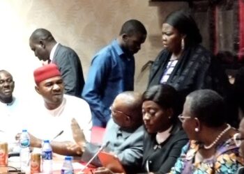Ba na nadamar zazzafar muharar da muka yi da Oby Ezekwesili – in ji sanata Nwebonyi