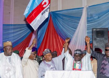 Sani Sidi da dubban magoya bayansa sun tsunduma APC a Kaduna, sun yi sallama da PDP