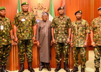 Zargin Juyin Mulki: An ɓankaɗo bayanan wasu daga cikin sojojin da ake tsare da su bayan yunƙurin neman kifar da gwamnatin Tinubu