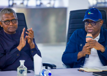 SAMAR DA MAKAMASHI: NNPC ya kai ziyarar sabunta haɗin guiwa da matatar man Dangote
