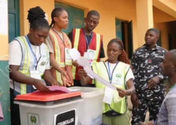 ZABEN ABUJA2026: EFCC ta kama mutane 20 da laifin sayen ƙuri’un mutane da yunƙurin hana ma’aikatan zaɓe aikinsu