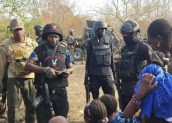 Sojoji sun tarwatsa maboyar ‘Yan Ta’adda a dajin Bauchi tare da kamo iyalansu