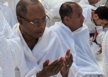 Uba Sani ya gwangwaje alhazan Kaduna da tulin goron Sallah a Makkah