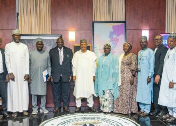Uba Sani ya gwangwaje ma’aikatan shari’ar Kaduna, ya saki naira biliyan 1, a biya su hakkokinsu duka
