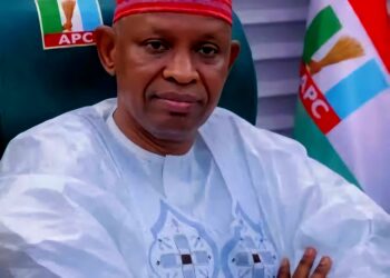 ‘Da Me Kwaɗo Ya Fi Gaya’: “Ka shiga taitayinka, idan ka kai ni bango zan fallasa komai  – Martanin Abba ga Kwankwaso