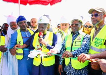 Bayan shekaru ana yi musu romon baka, shugaba Tinubu ya sake ƙaddamar da sabon aikin titin Gombe–Biu–Maiduguri