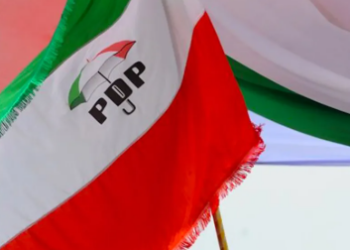 ‘Yan takarar majalisar dokoki 34 na ADC sun koma PDP, APC ta shiga zawarcin Mustapha Inuwa a Katsina