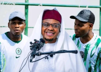 Ƴan Arewa, dattawa da matasa sun yi Allah-Wadai da sabuwar wakar Rarara kan sheikh Pantami, sun zargi mawaƙin da wuce gona da iri