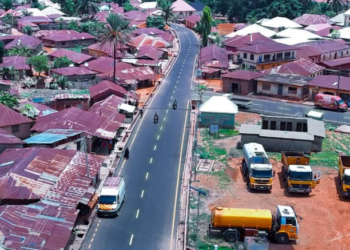 Uba Sani ya gwangwaje al’ummar Kwoi sa sabbin tituna gangariya har shida, ya ce ya cika alkawarin da ya dauka wa al’ummar Ham