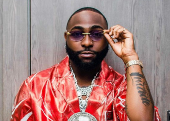 ‘Ba na sha’awar shiga siyasa saboda munin siyasar Najeriya’ –  In ji Davido