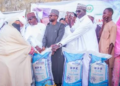 Yadda Manoma mata a Kaduna suka yabawa gwamna Uba Sani wajen karbar kyautan Takin Zamani a Zariya da Sabon Gari