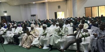 Iya Ruwa Fidda Kai, Kowa tasa ta fishe shi a 2027 – Gargadin gwamnonin APC ga tsarin kawancen Wike na PDP da jam’iyyar
