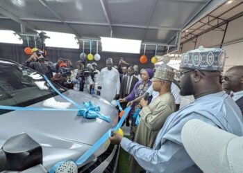 Uba Sani Ya Kaddamar da Peugeot kirar 5008,ya yi kira ga gwamnatoci su rungumi motocin da ake kera a gida